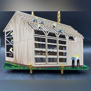 NIB Shelia's Collectibles 1997 Amish Barn-Raising AMS09 Made in USA Wood